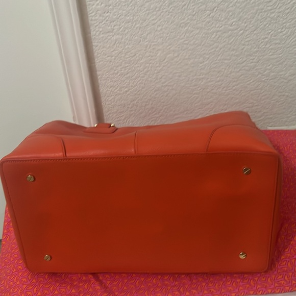 Tory Burch Robinson satchel - Picture 10 of 16